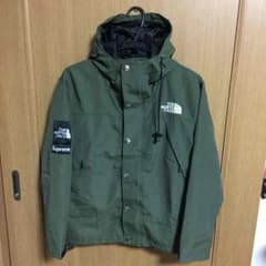 マウンテンパーカー ノースフェイスのサムネイル