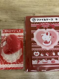 メ*y様 ☆サンリオ ハローキティ1番くじ 未開封品 2点セット★のサムネイル