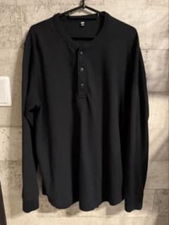 UNIQLO ヘンリーネックTシャツ　XLサイズ