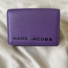 MARC JACOBS パープル 三つ折り財布のサムネイル