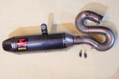 AKRAPOVIC CBR1000RR SC59前期 スリップオンマフラーのサムネイル