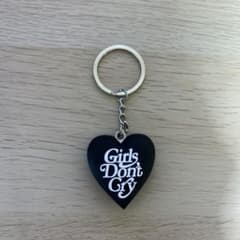 Girls Don't Cry ハート キーホルダー ブラックのサムネイル