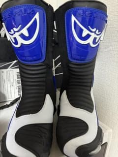 BERIK ベリック レーシングブーツ 青 白 黒 EUR45 - メルカリ