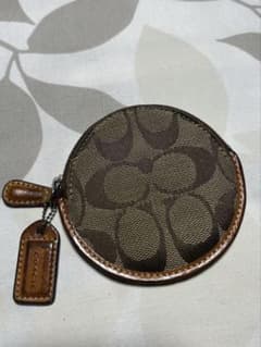 【最終値下げ】COACH コインケース・小銭入れ 円形 ブラウン系のサムネイル