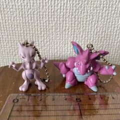ポケモン　キーホルダー２体のサムネイル