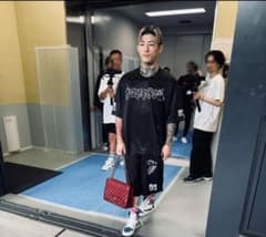 平本蓮着用　vetements ドクロ　tシャツ 平本蓮着用 vetements ドクロ tシャツ - メルカリ