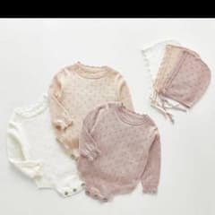 みふぃ様専用です♡新品タグ付き♡ボンネット付きニットロンパースのサムネイル