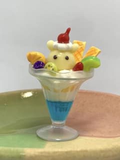 メンダコ　パフェ　樹脂粘土　ハンドメイドのサムネイル