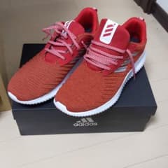 Takahashi様専用  adidas ランニングシューズのサムネイル