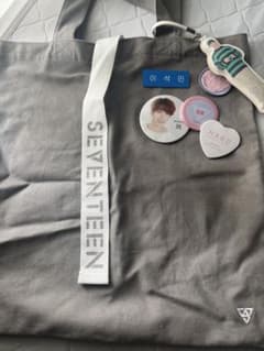 Seventeen トートバッグ　ドギョム　イソクミンのサムネイル