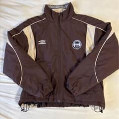 Umbro ナイロンジャケット ブラウン UMBRO ナイロンジャケット ブラウン - メルカリ