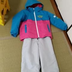スキーウェア最終値下げ4500円のサムネイル