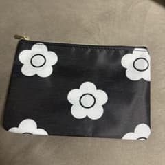 MARY QUANT ポーチのサムネイル