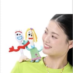 フォーキー＆カレン・ビバリー ぬいぐるみ 肩のり TOY STORY 5のサムネイル