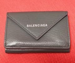 【超美品】BALENCIAGA　バレンシアガ　三つ折り財布　ミニウォレットのサムネイル