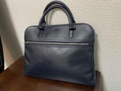 【中古美品】シーカー　牛革ビジネスバッグ　ネイビーのサムネイル