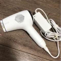 ミュゼ エピフォト スキンケアプロ 美容脱毛器のサムネイル