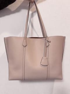 新品✨未使用♡トリーバーチ トートバッグ ペリー デヴォンサンド♡ピンクベージュのサムネイル