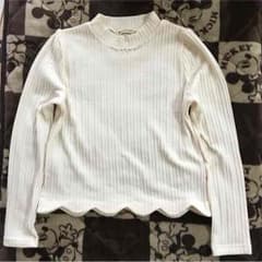 裾スカラップトップス 美品のサムネイル