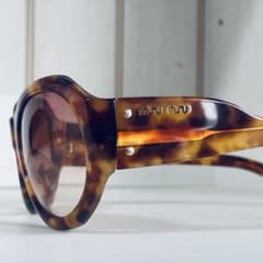 美品ケース付 miu miu サングラス SMU10IA べっ甲柄 y2k 美品ケース付 miu miu サングラス SMU10IA べっ甲柄 y2k - メルカリ