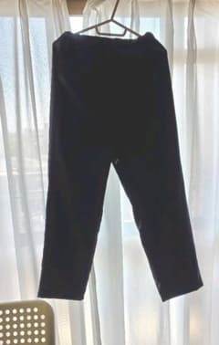 【GU】パンツ　ポリエステル100%のサムネイル