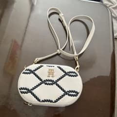 TOMMY HILFIGER ロープ柄 ショルダーバッグのサムネイル