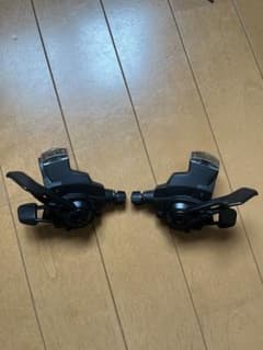 未使用　SRAM X-４ ３速８速 前後シフターセットのサムネイル