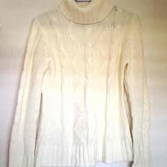 送料込☆ハイネックニット☆のサムネイル