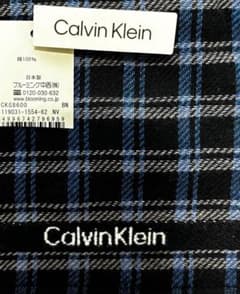 【新品タグ付き】Calvin Kleinカルバンクライン タオルハンカチチェックのサムネイル