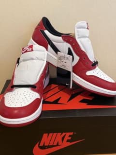 NIKE AIR JORDAN 1 low CHICAGO 新品　27.0cmのサムネイル