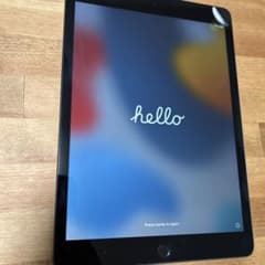 iPad 第9世代　Wi-Fiモデル　64GBのサムネイル