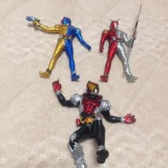仮面ライダー・ダブル、キバ・3点フィギュアセットのサムネイル