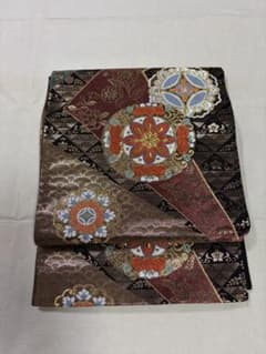 袋帯 美品 華文様 幾何学模様 金糸 華やか 六通 長尺 - メルカリ