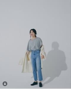 aluna 長屋なぎさ ストレートデニムパンツ ライトブルー - メルカリ