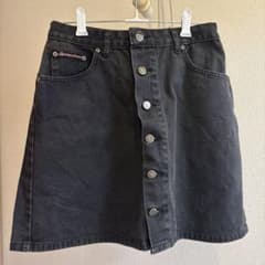 カナダの古着屋！ブラックミニスカート！のサムネイル