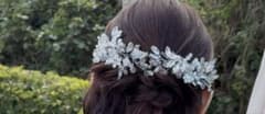 結婚式 ヘッドドレス シルバー フラワー ヘアアクセサリー ブライダルのサムネイル