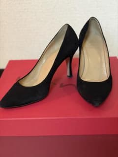 BOUTIQUE OSAKI パンプス ブラック 黒 スエードのサムネイル