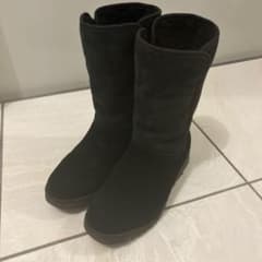UGG ブラックムートンブーツのサムネイル