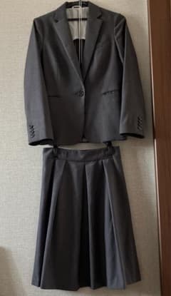 【値下げ！】スーツ上下2セット★THESUITCOMPANYshe サイズ40のサムネイル