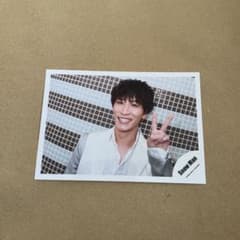 渡辺翔太　公式写真のサムネイル