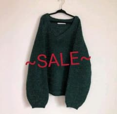 【新品】LOWRYS FARM ローリーズファーム Vネック ニット セーターのサムネイル