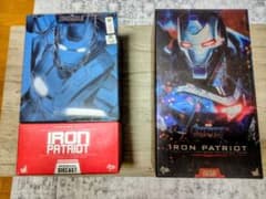 Hot Toys アイアンパトリオット & アベンジャーズ版アイアン 