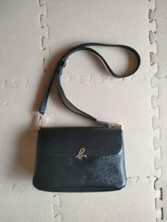 美品◯agnès b.VOYAGE 金具 ショルダーバッグ ブラック 本革 - メルカリ