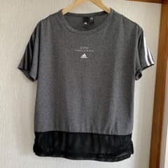 ★momoさま専用★ adidas Tシャツ M THREE STRIPESのサムネイル