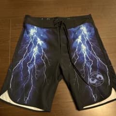 infinity ショーツ フィジーク 28 サーフパンツ - メルカリ