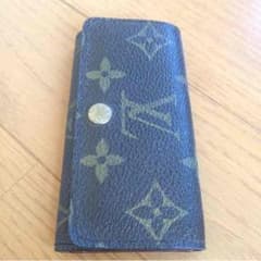 LOUIS VUITTON キーケースのサムネイル