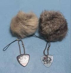 オマケ付！MAN WITH A MISSION 毛玉ストラップ　2個セット！ オマケ付！MAN WITH A MISSION 毛玉ストラップ 2個セット！ - メルカリ