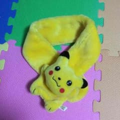 Pikachu マフラーのサムネイル