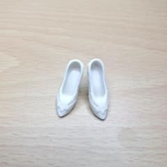 バービー、リカちゃんサイズ パンプス ホワイトのサムネイル