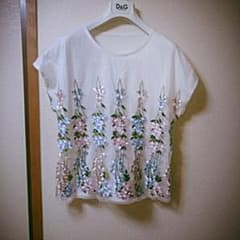 ホワイト 花 刺繍 Tシャツ カットソーのサムネイル